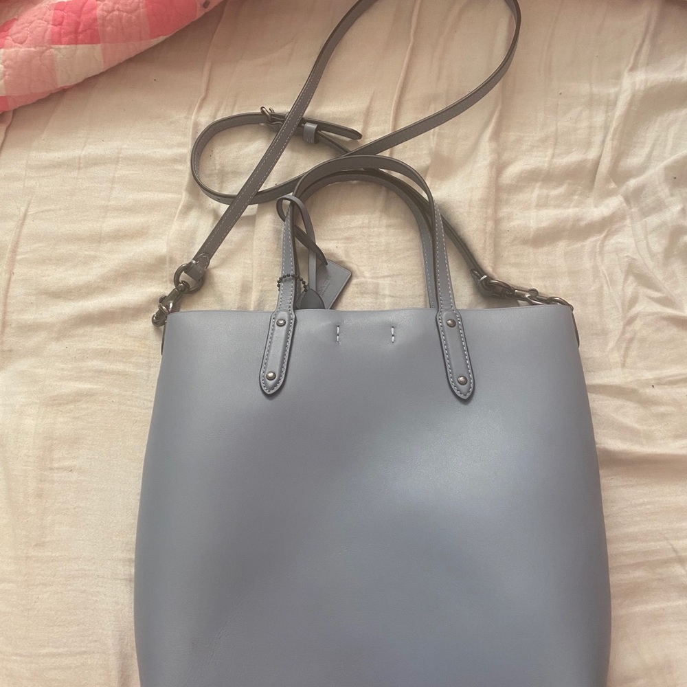 Coach Purse - Picture 4 of 4